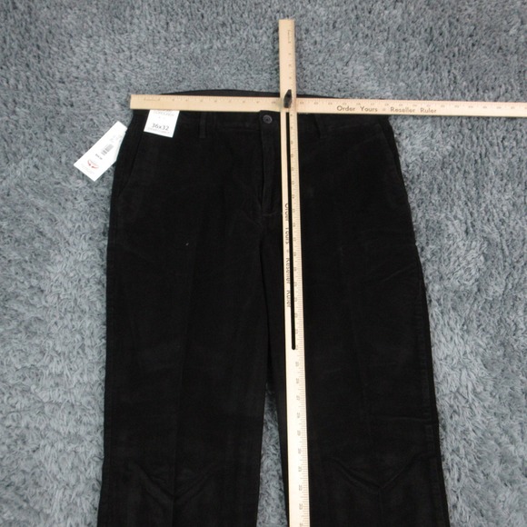 Roundtree & Yorke Mens 36x32 Black Luxury Corduroy CoreComfort Pants 36x30* NWT - Picture 6 of 16
